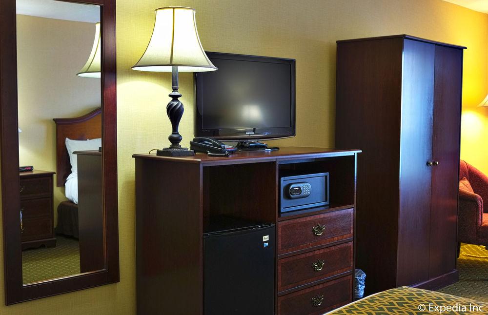 Anaheim Camelot Inn & Suites Εξωτερικό φωτογραφία