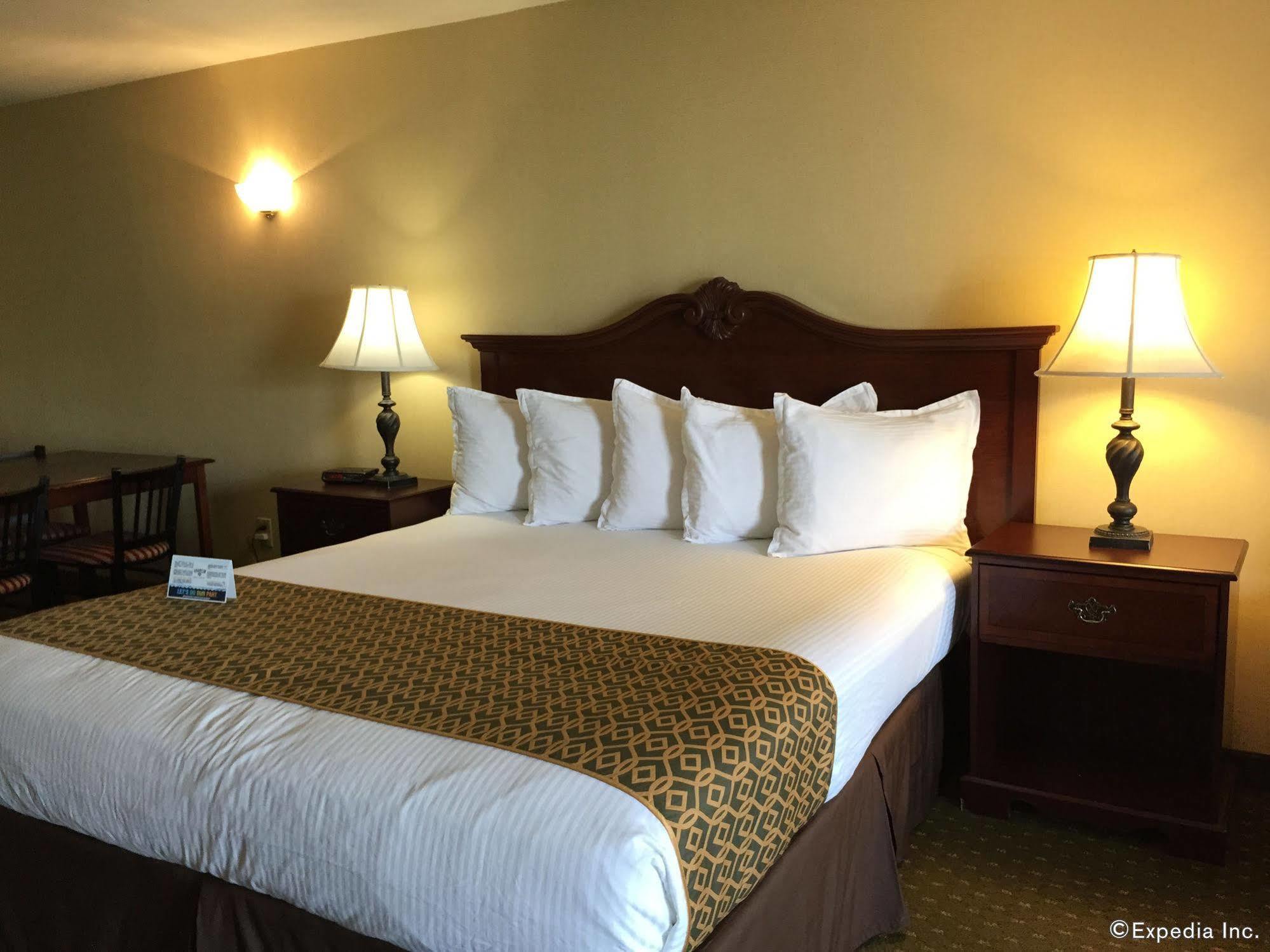 Anaheim Camelot Inn & Suites Εξωτερικό φωτογραφία